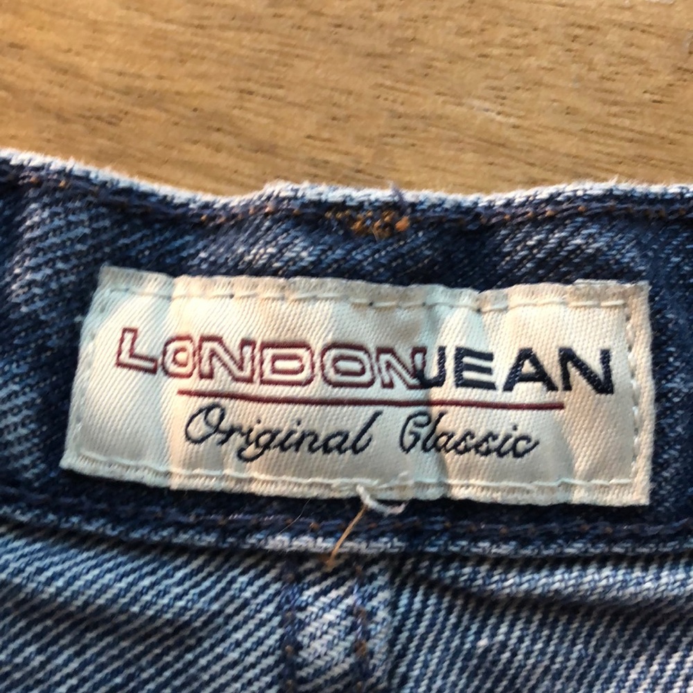 LONDON JEAN High Waisted Jean Shorts - Picture 6 of 8